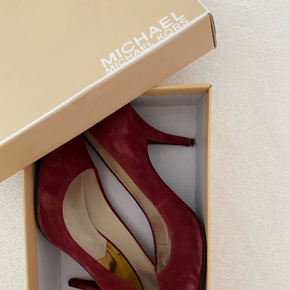 Michael Kors “flex mid pump” - Picture 1 of 8